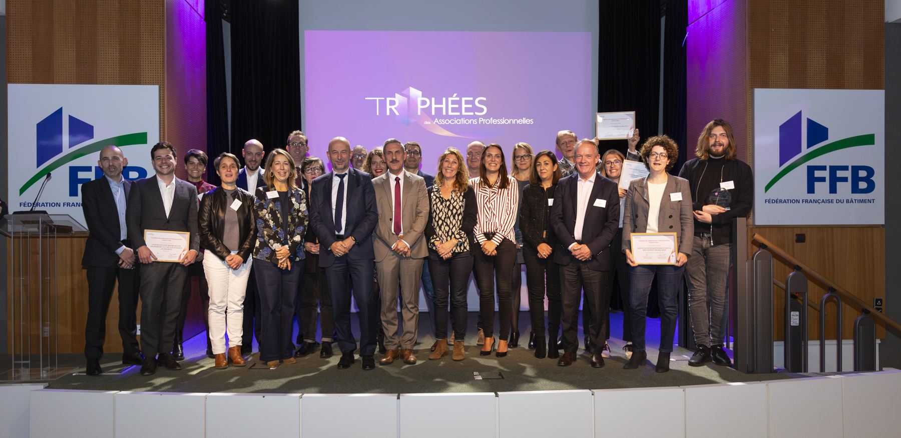 Trophée Or CEDAP 2024 — Stratégie de communication, remis à l'ANMF pour Chasseurs de Graines.